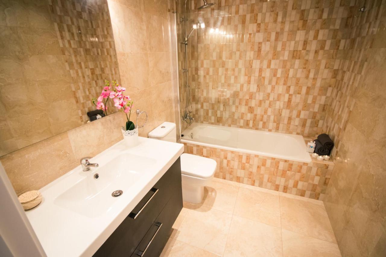 Holidays2Malaga Heredia 3 Bedroom Opposite Malaga Port Екстериор снимка