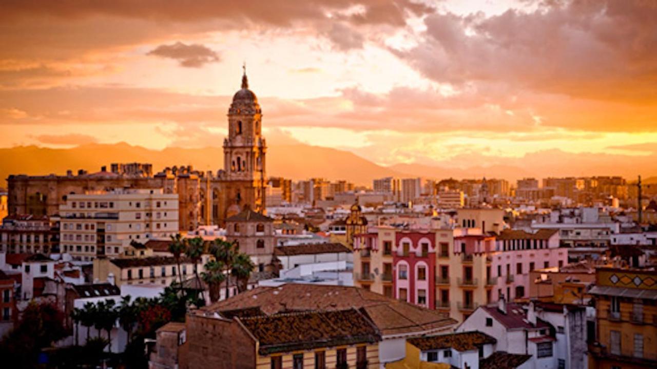 Holidays2Malaga Heredia 3 Bedroom Opposite Malaga Port Екстериор снимка